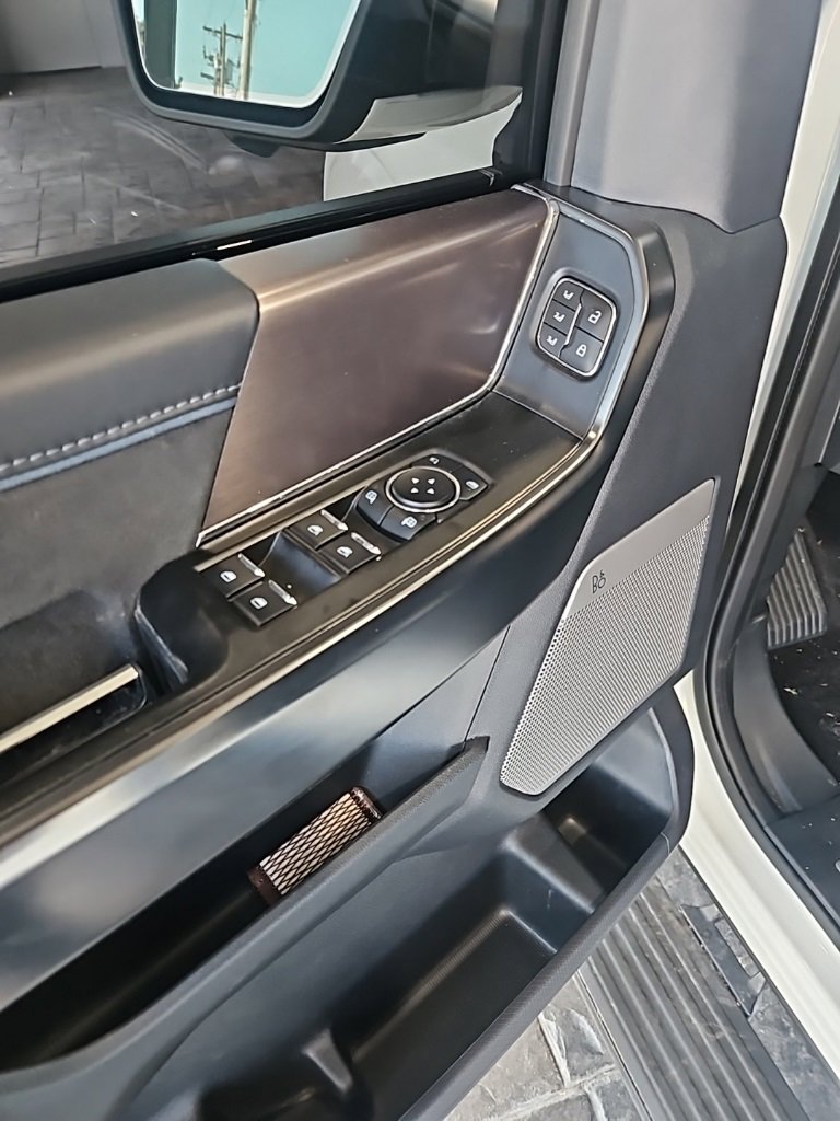 Used 2024 Ford F150 Platinum w/ FX4 Off-Road Package image 28