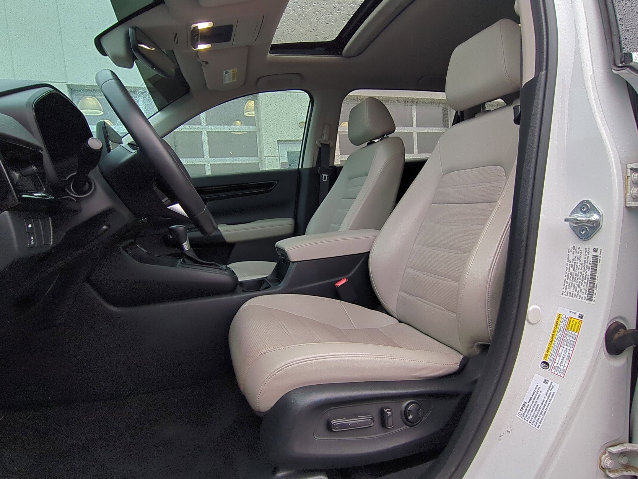 Used 2023 Honda CR-V EX-L image 27