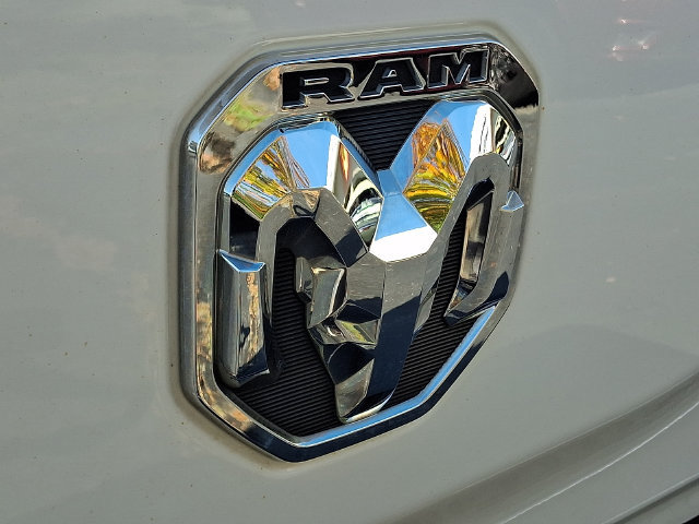 Used 2020 RAM 1500 Laramie AWD/4WD image 30