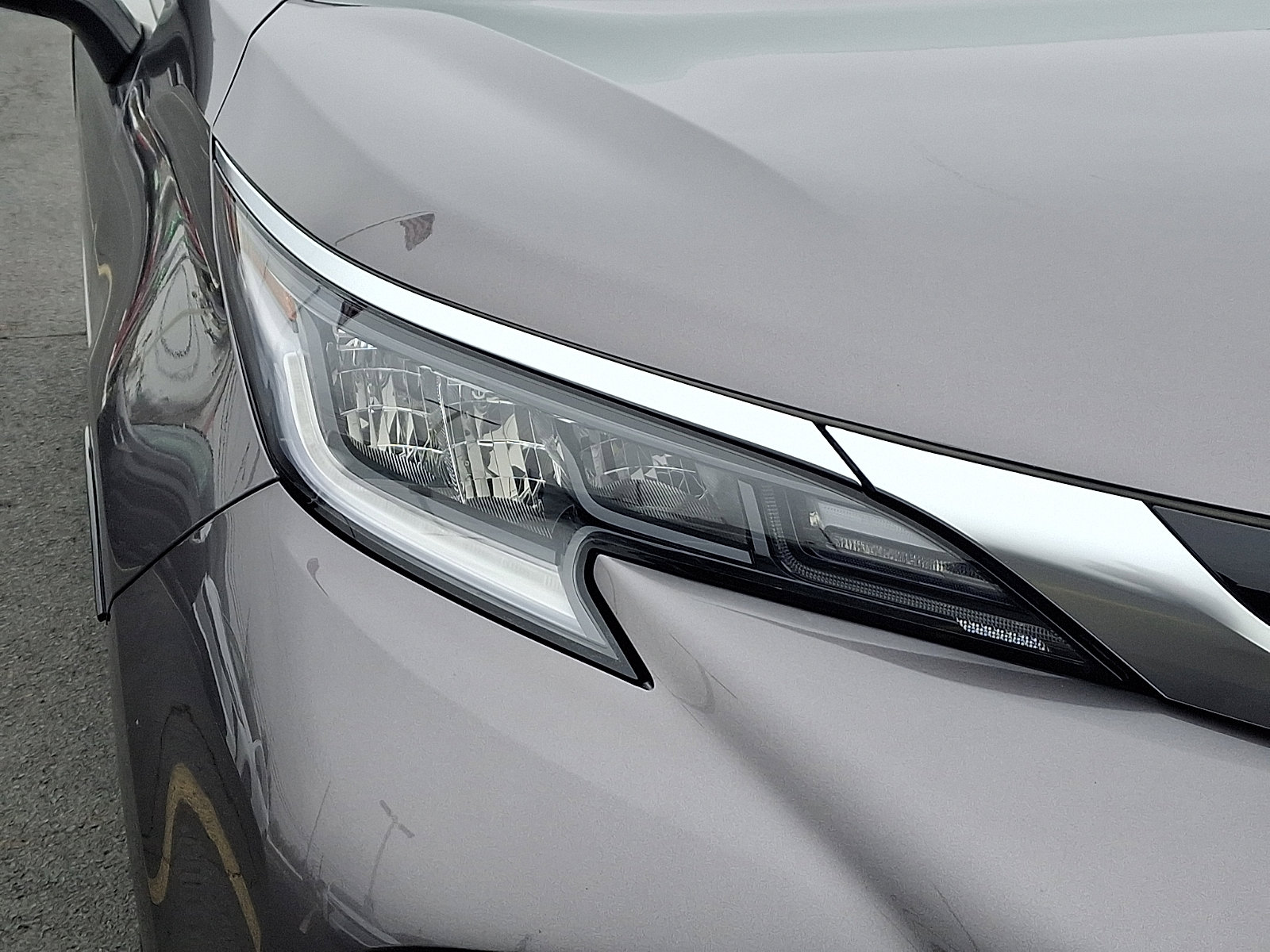 Used 2021 Toyota Sienna XSE w/ XSE Plus Package image 9