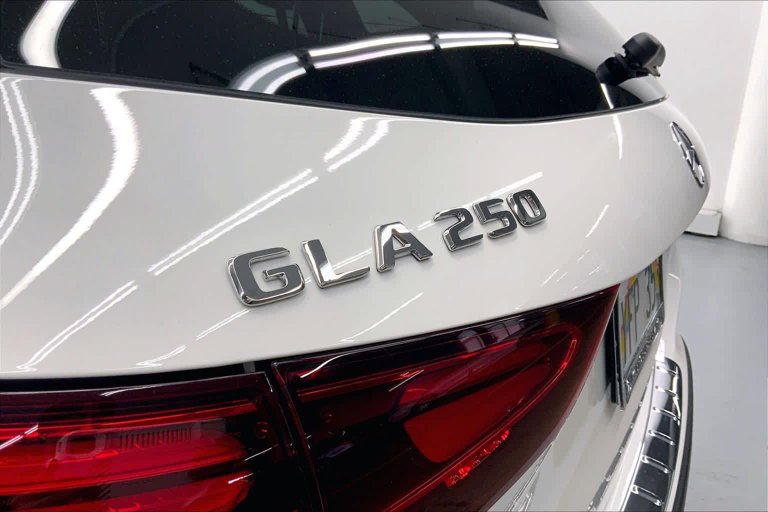 Used 2026 Mercedes-Benz GLA 250 image 14