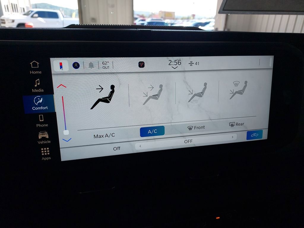 New 2025 Jeep Gladiator Sport image 24