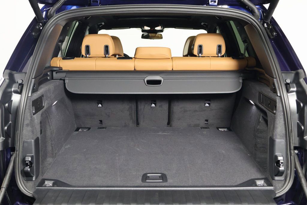 New 2026 BMW X5 sDrive40i w/ Climate Comfort Package image 8
