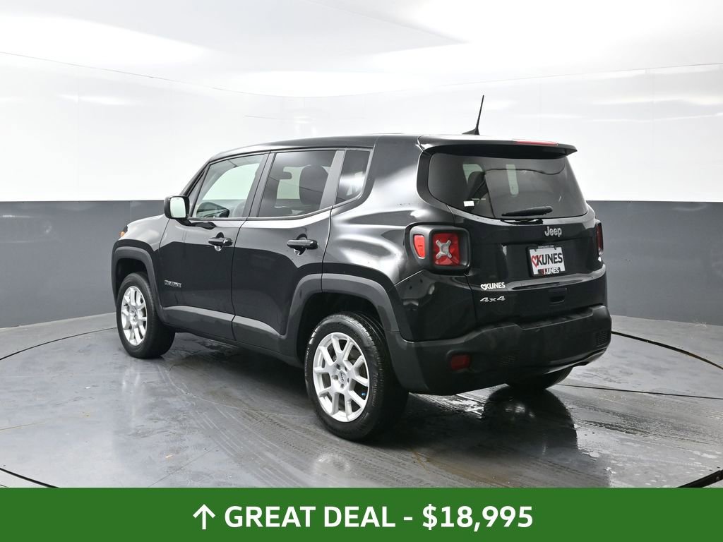 Used 2023 Jeep Renegade Latitude AWD/4WD image 12