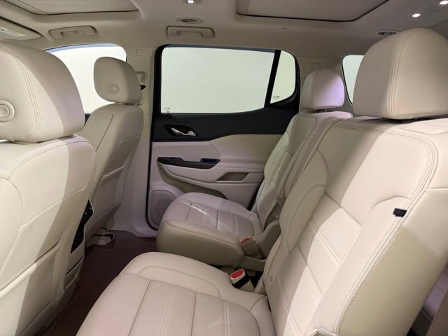 Used 2021 GMC Acadia Denali w/ Denali Technology Package AWD/4WD image 27