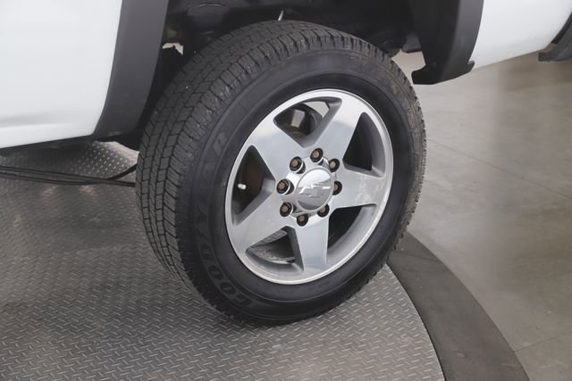 Used 2017 Chevrolet Silverado 2500 LT w/ LT Fleet Convenience Package AWD/4WD image 14