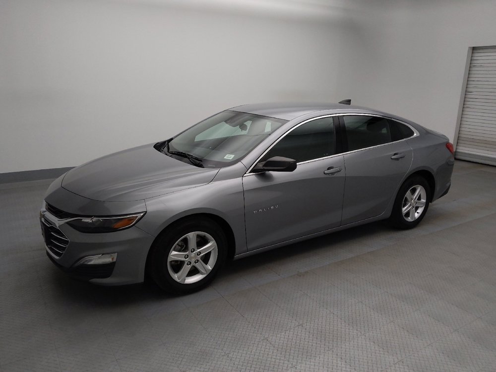 Used 2024 Chevrolet Malibu LS image 2