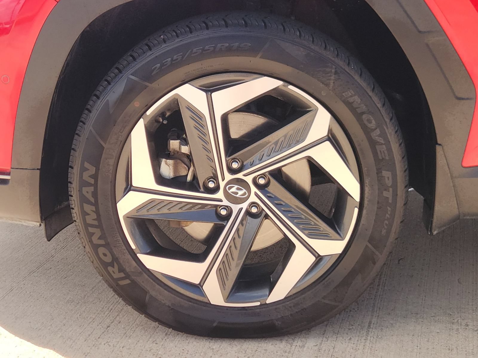Used 2023 Hyundai Tucson Limited AWD/4WD image 11