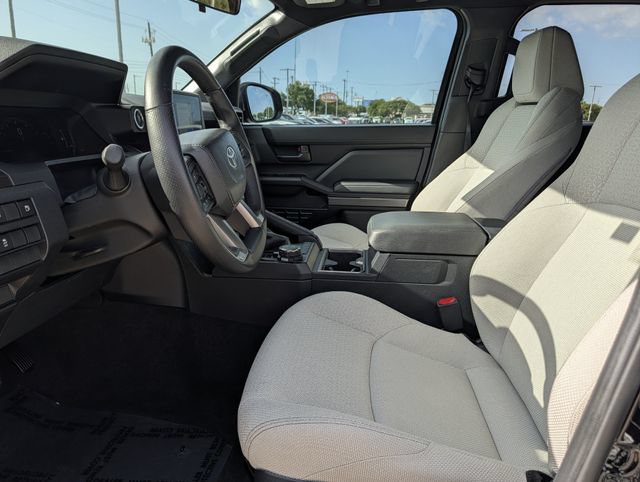 Certified 2026 Toyota 4Runner SR5 AWD/4WD image 25