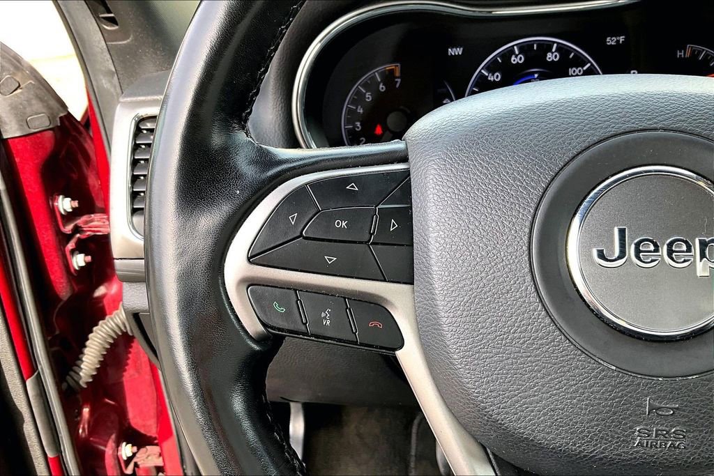 Used 2022 Jeep Grand Cherokee Laredo X image 27