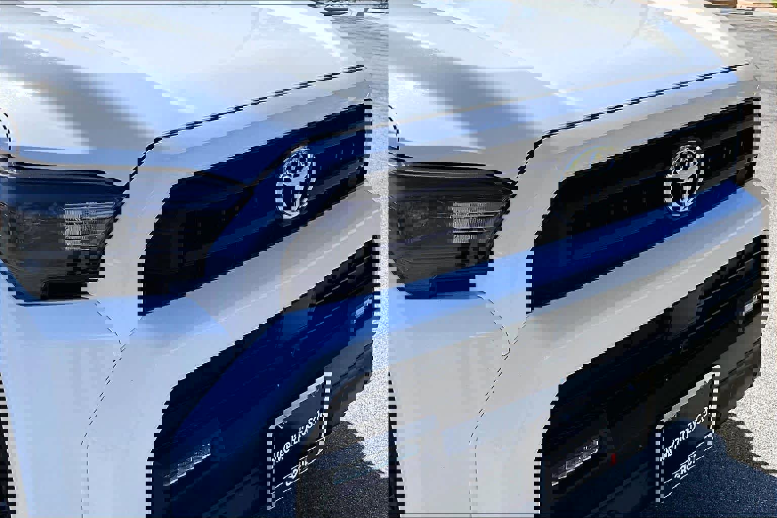 Used 2025 Toyota 4Runner SR5 image 28