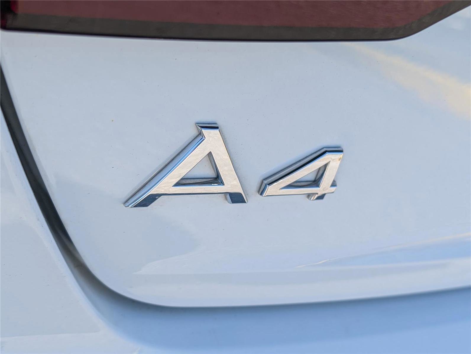 Used 2024 Audi A4 2.0T Premium Plus image 9