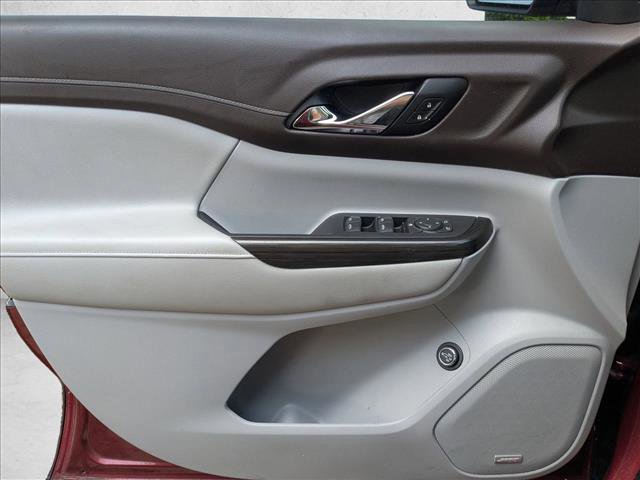 Used 2020 GMC Acadia SLT FWD image 13