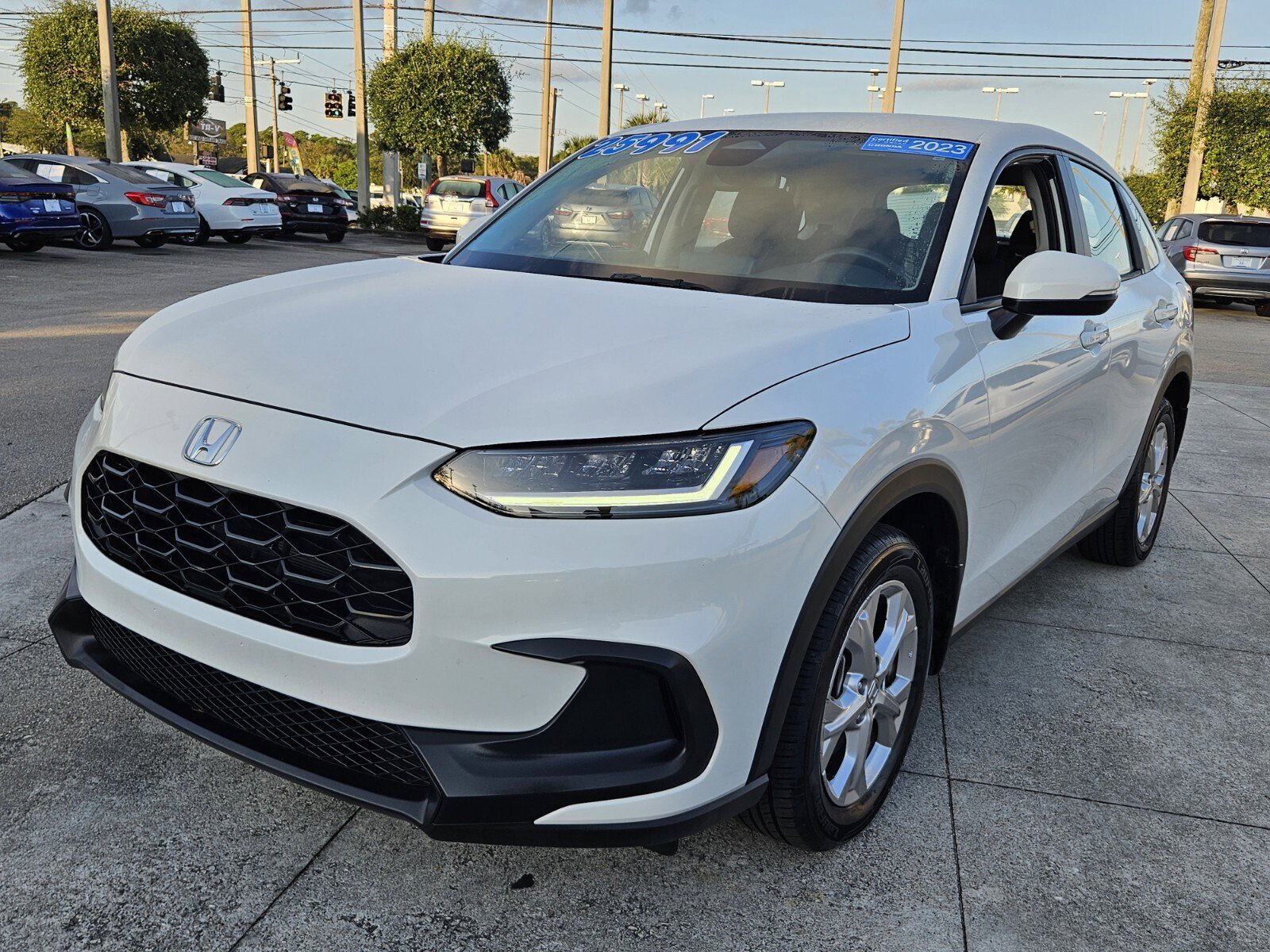 Certified 2023 Honda HR-V LX image 11