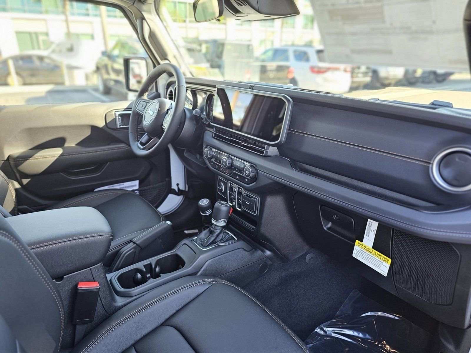 New 2026 Jeep Gladiator Sahara AWD/4WD image 15