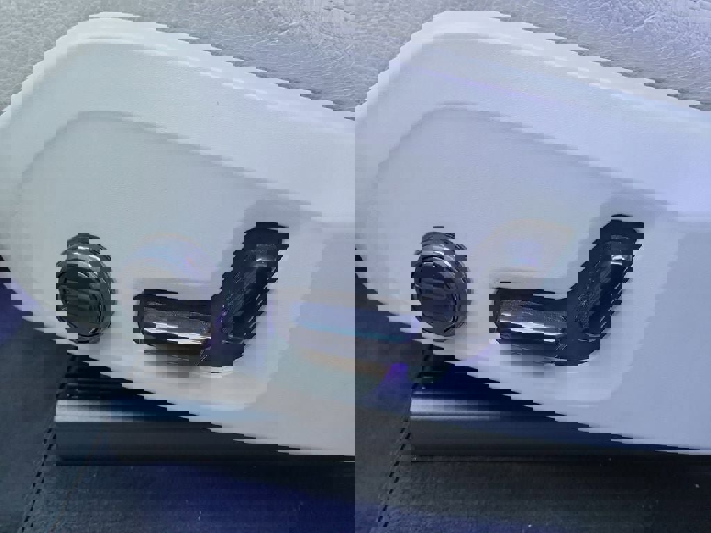 Used 2023 Volvo XC90 B6 Plus image 8