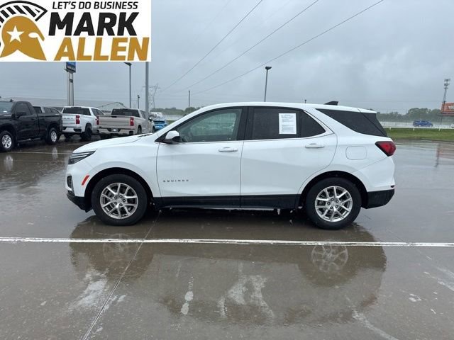 Used 2023 Chevrolet Equinox LT FWD image 3