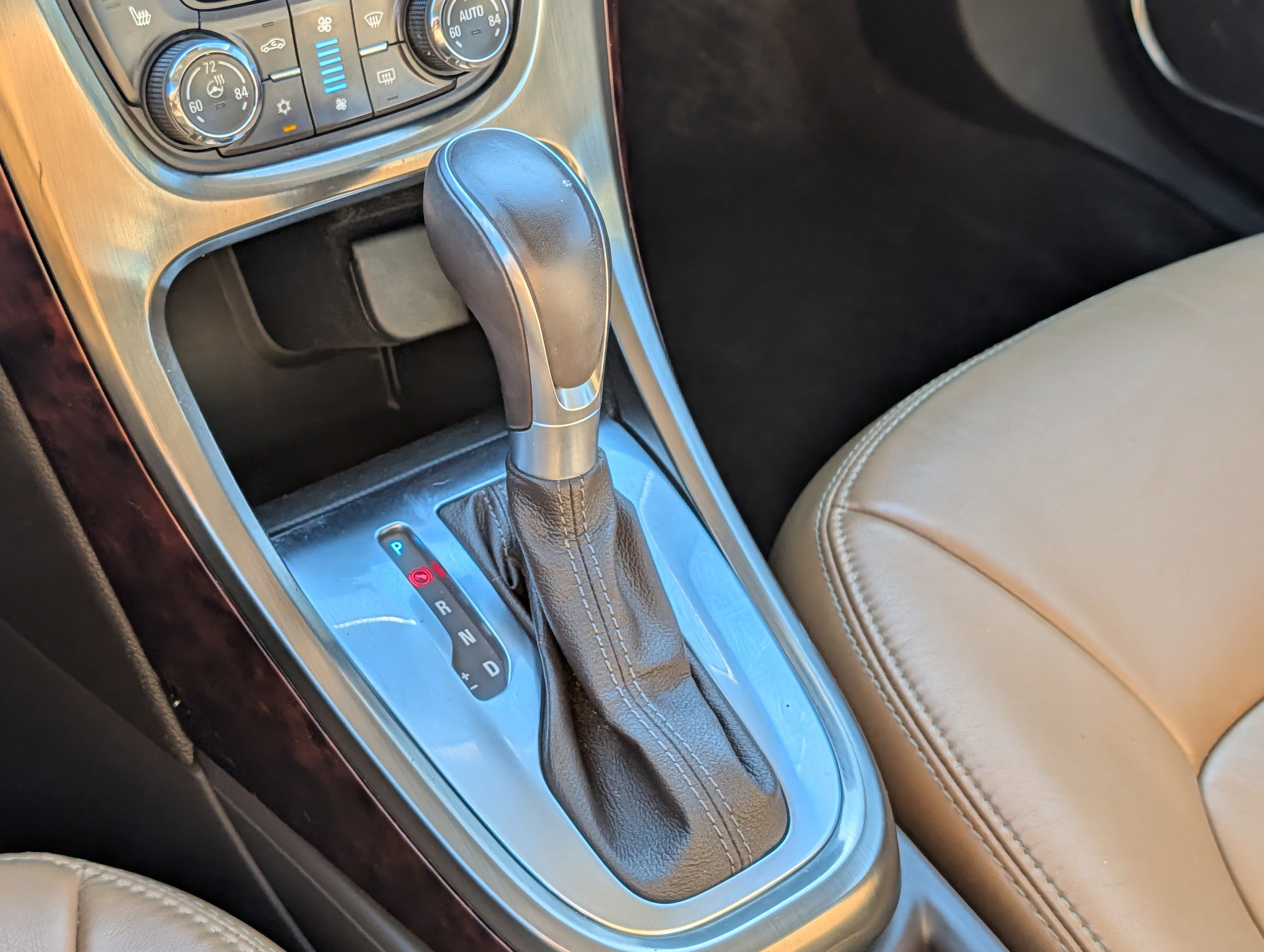 Used 2013 Buick Verano Leather image 24