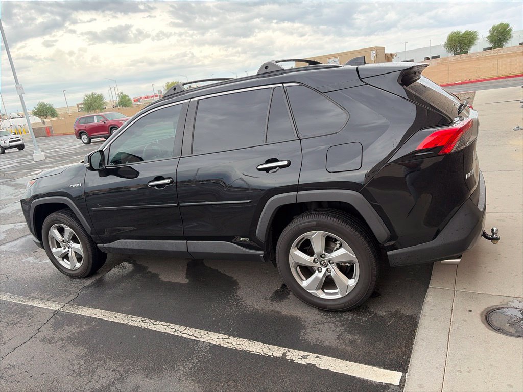 Certified 2021 Toyota RAV4 Limited AWD/4WD image 7