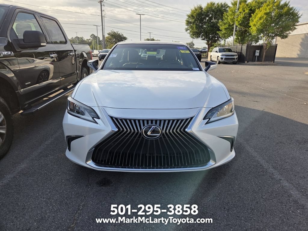 Used 2019 Lexus ES 350 w/ Accessory Package 2 FWD image 2