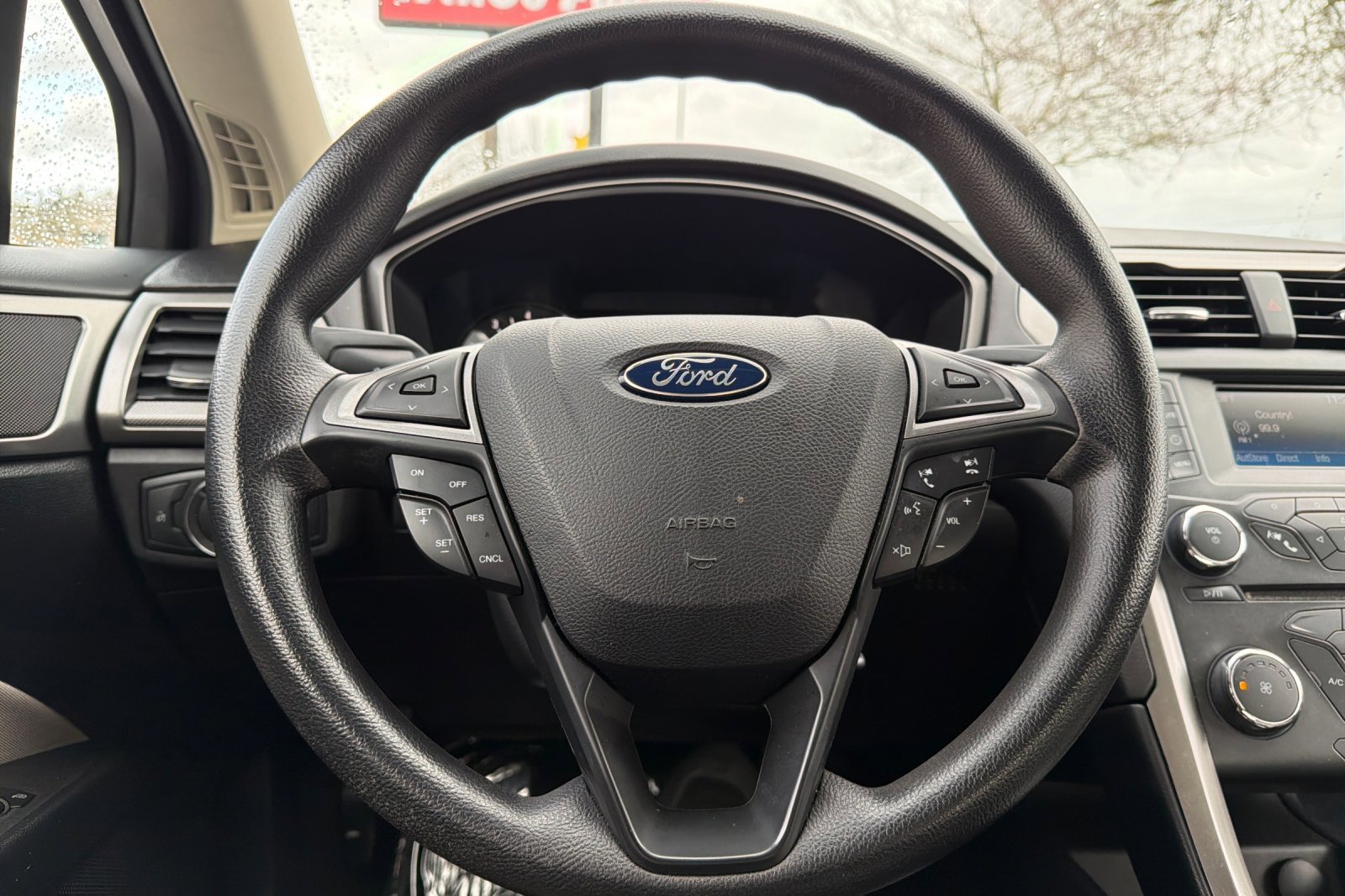 Used 2018 Ford Fusion S image 22
