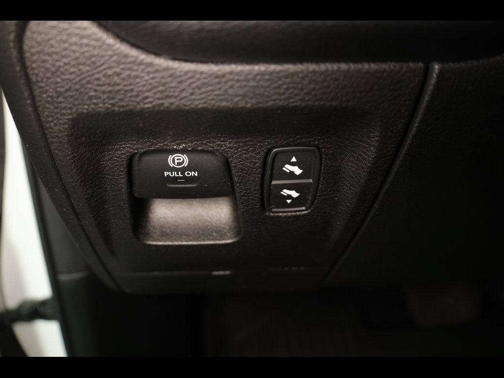 Used 2022 RAM 1500 Big Horn AWD/4WD image 31