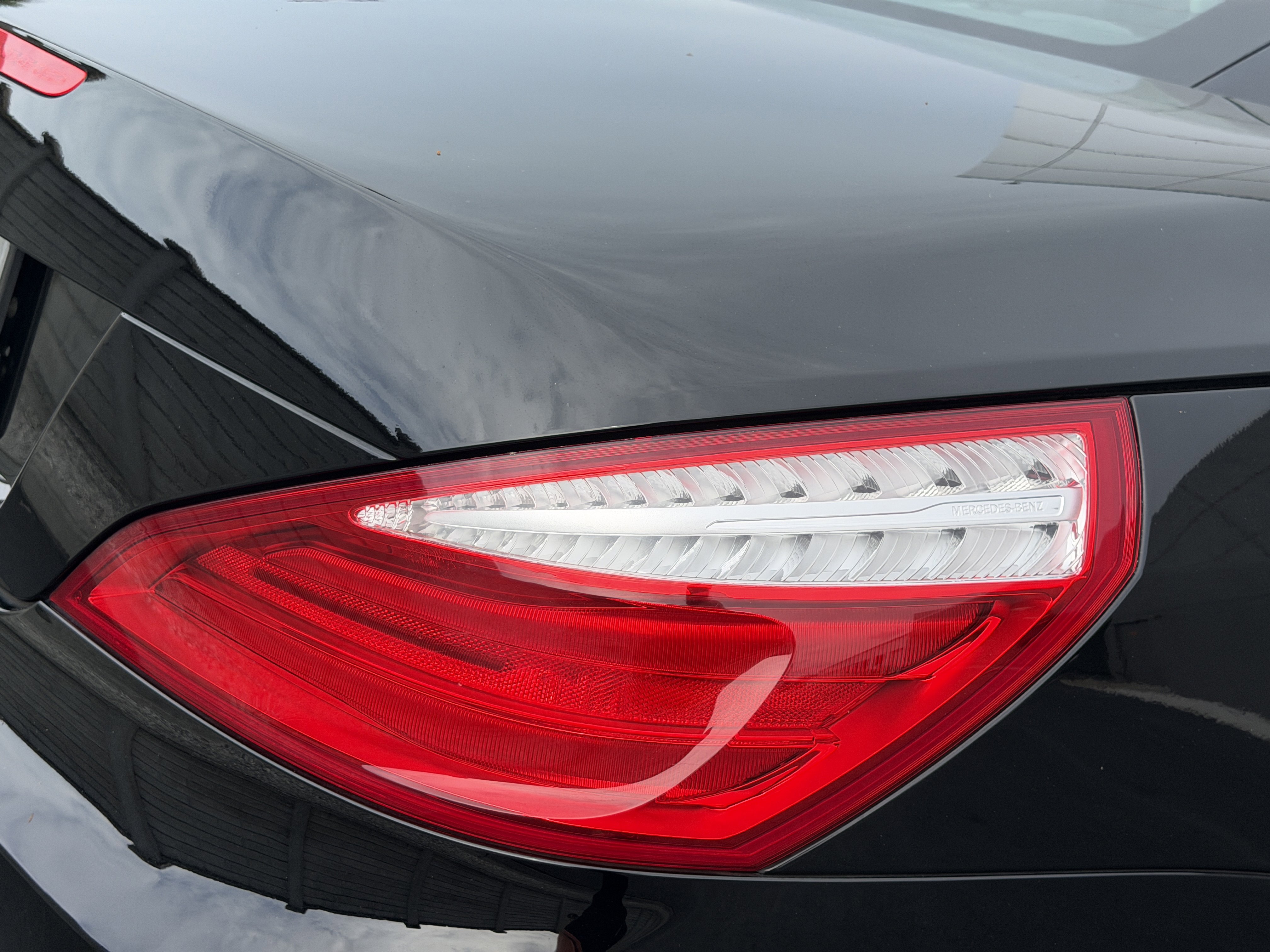 Used 2013 Mercedes-Benz SL 550 image 14