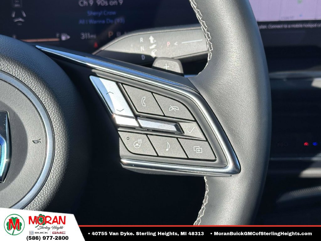 Certified 2024 Buick Envision Preferred AWD/4WD image 23