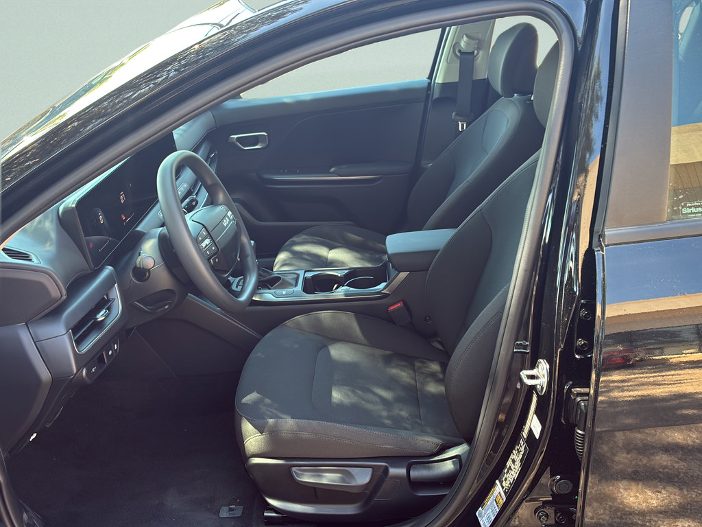 New 2026 Kia K4 FWD image 22