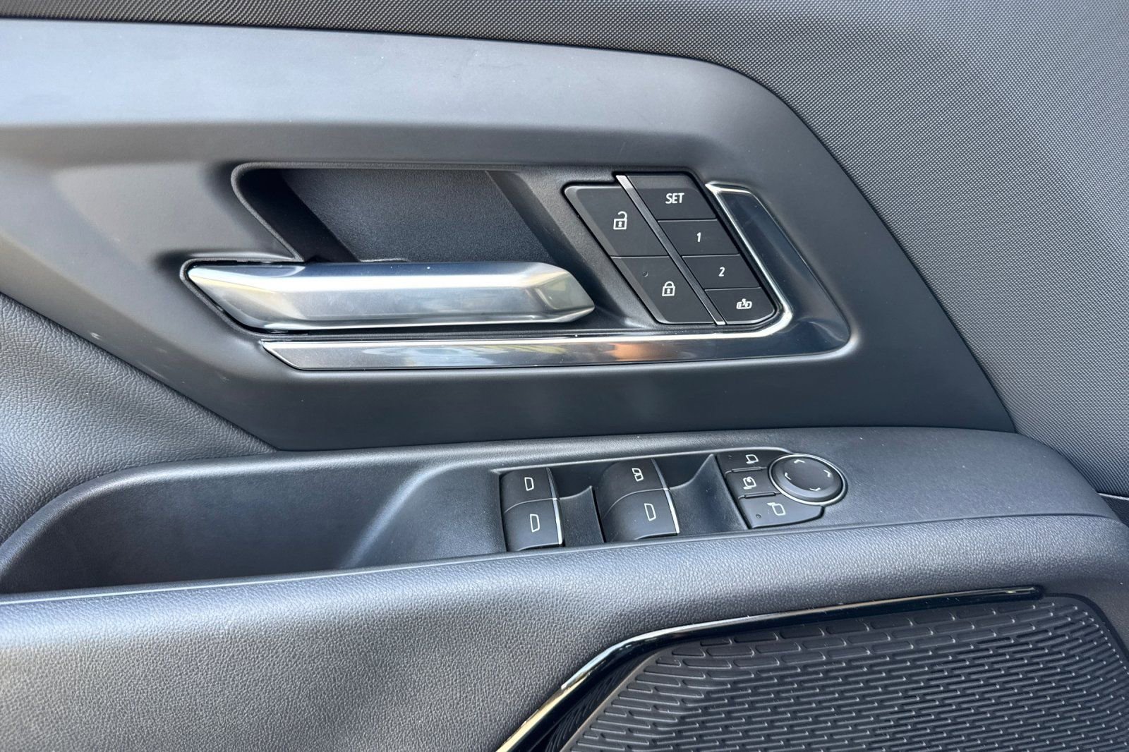 Used 2026 Chevrolet Silverado EV LT w/ Plus Package image 12