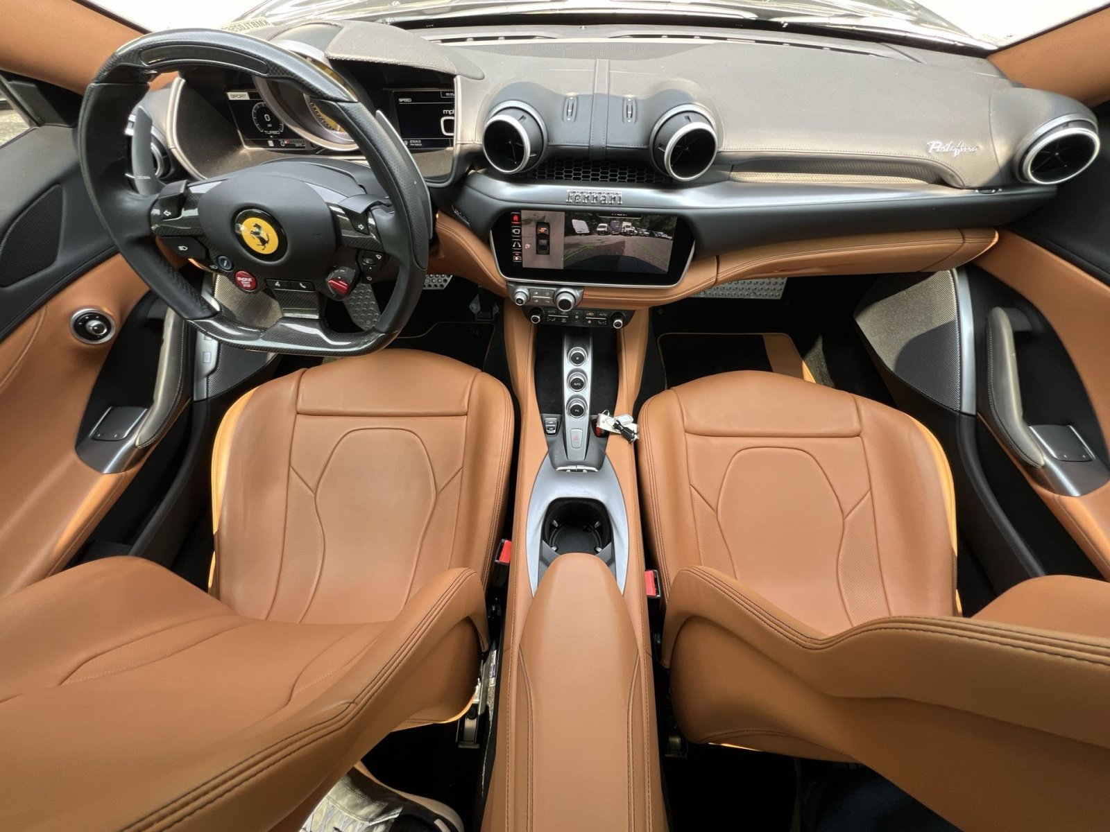 Used 2020 Ferrari Portofino RWD image 13