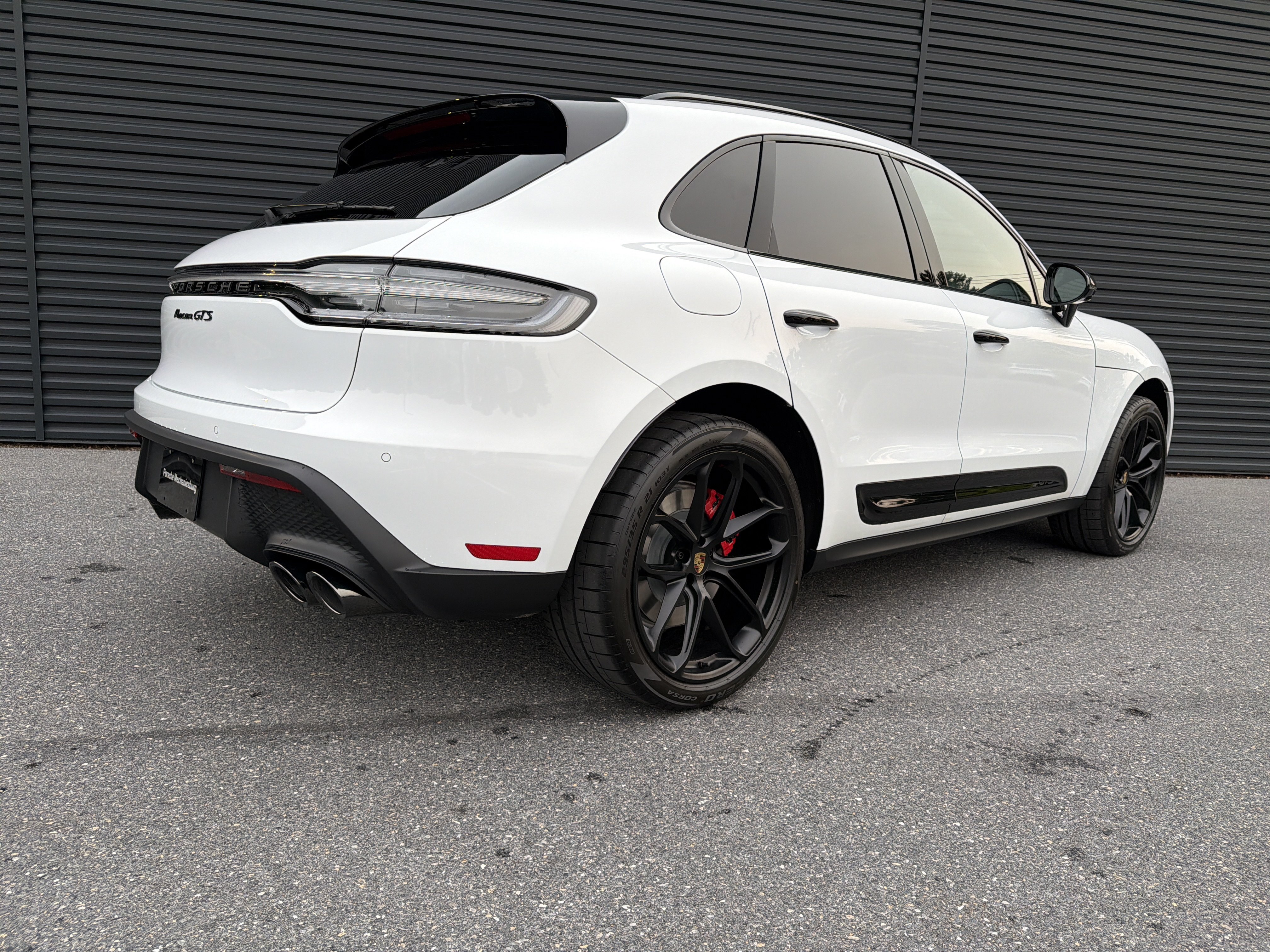 New 2026 Porsche Macan GTS AWD/4WD image 5