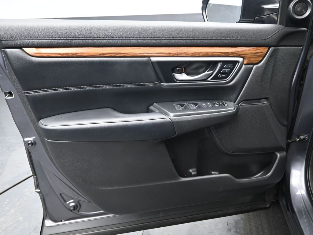 Used 2020 Honda CR-V EX-L image 29