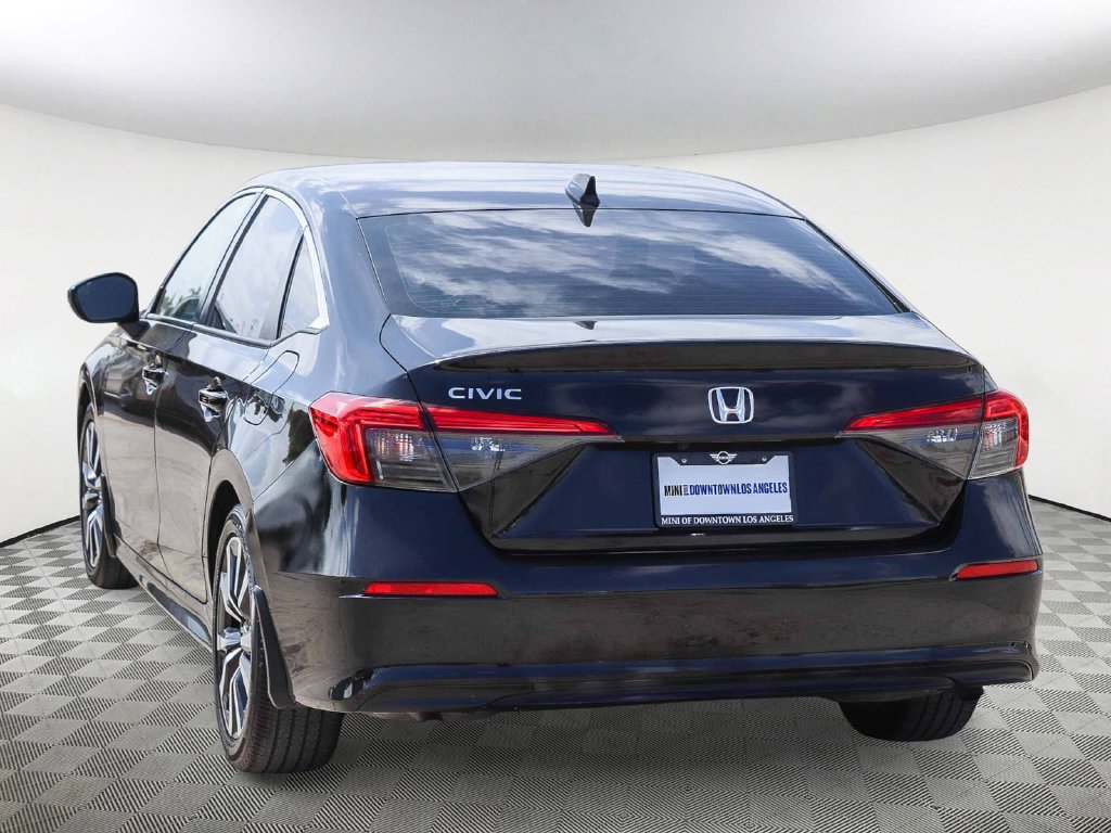 Used 2023 Honda Civic EX image 7