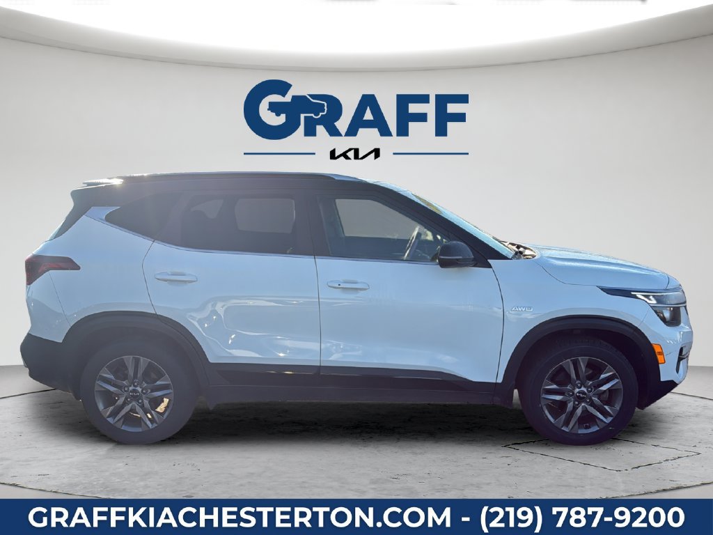 Used 2022 Kia Seltos S AWD/4WD image 5