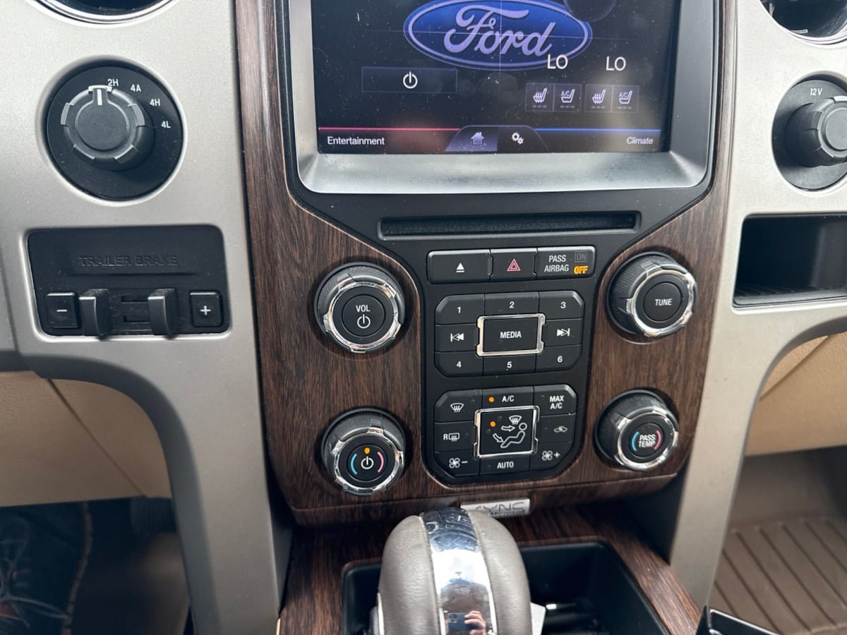 Used 2013 Ford F150 Lariat w/ Mid Equipment Group AWD/4WD image 11