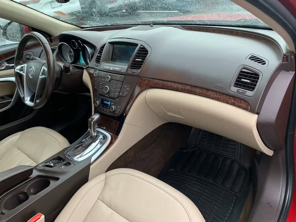 Used 2013 Buick Regal Premium FWD image 12