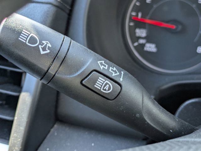 Used 2024 GMC Terrain SLE image 24