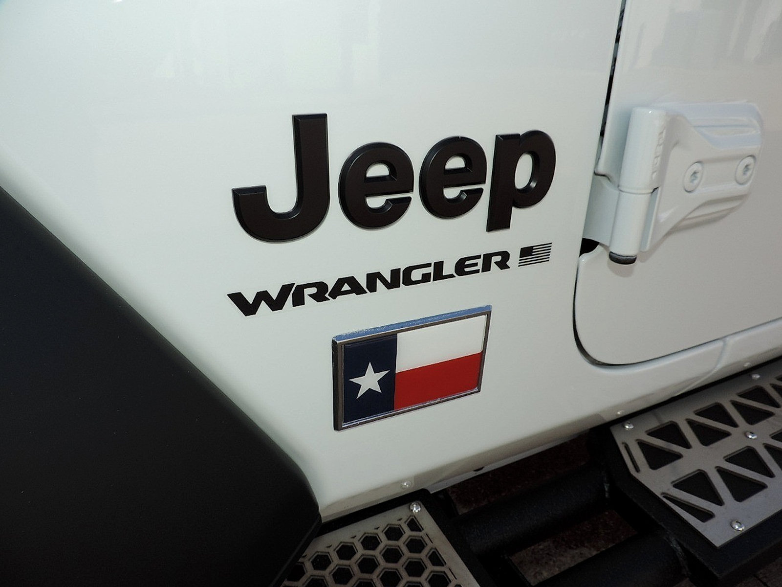 Used 2025 Jeep Wrangler Unlimited Sport AWD/4WD image 11