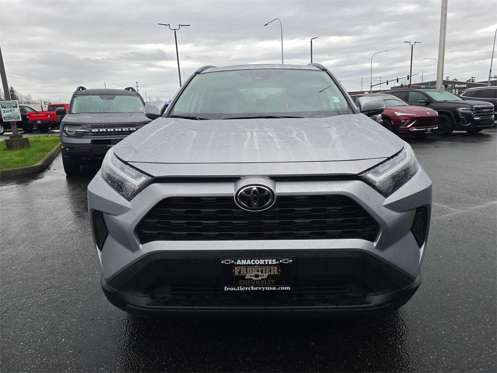 Used 2025 Toyota RAV4 XLE w/ Convenience Package image 10