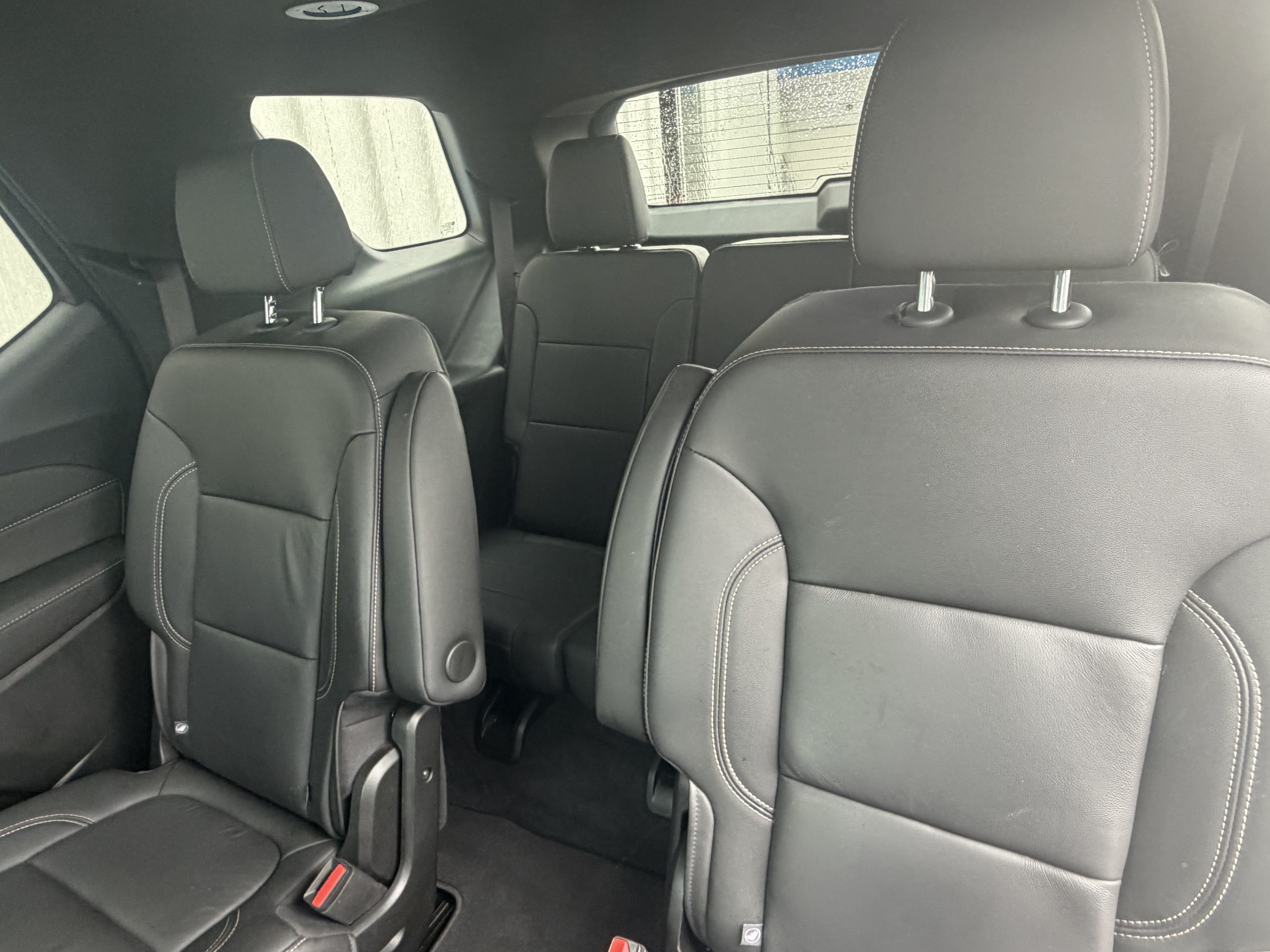 Used 2023 Chevrolet Traverse LT w/ LT Premium Package AWD/4WD image 9