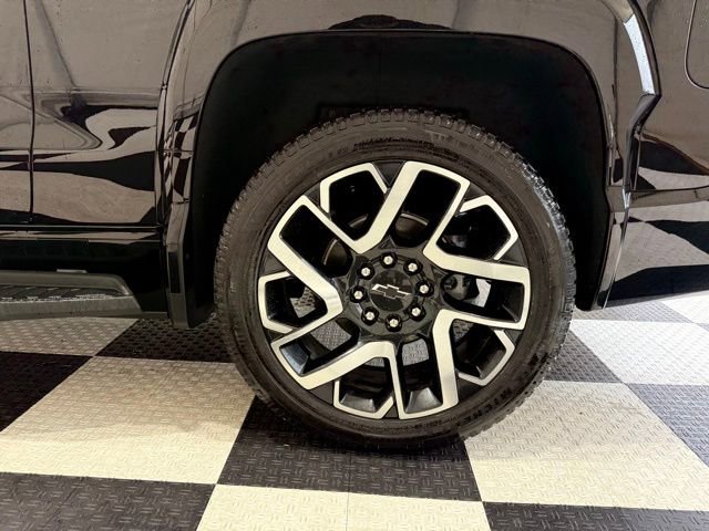 Used 2024 Chevrolet Silverado EV RST image 13