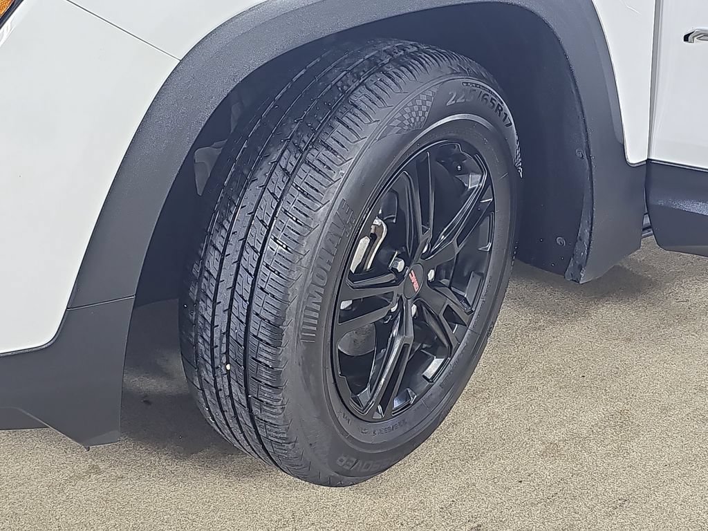 Certified 2023 GMC Terrain AT4 w/ Tech Package AWD/4WD image 38
