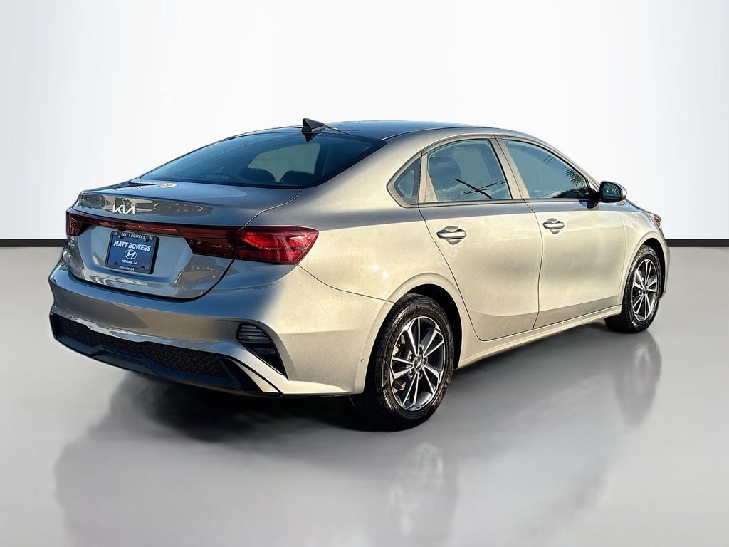 Used 2024 Kia Forte LXS image 5