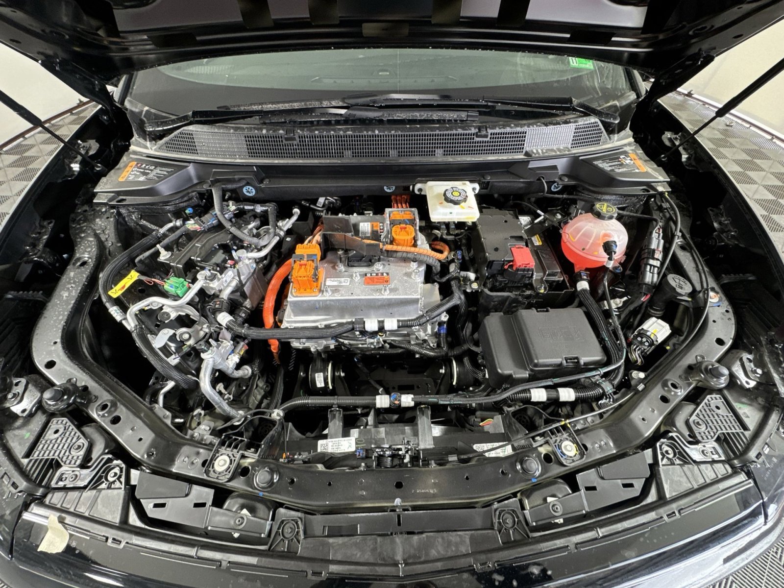 New 2026 Chevrolet Equinox EV LT image 27