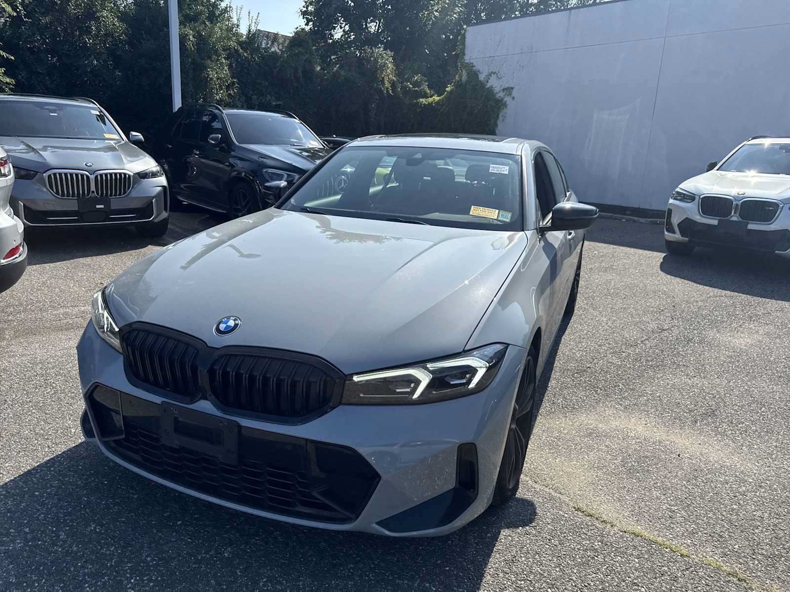 Used 2023 BMW 330i xDrive Sedan w/ M Sport Package AWD/4WD image 3