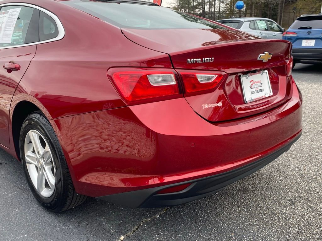 Used 2024 Chevrolet Malibu LT image 11
