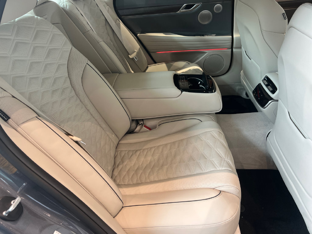 New 2027 Genesis G80 3.5T Sport Prestige AWD/4WD image 12