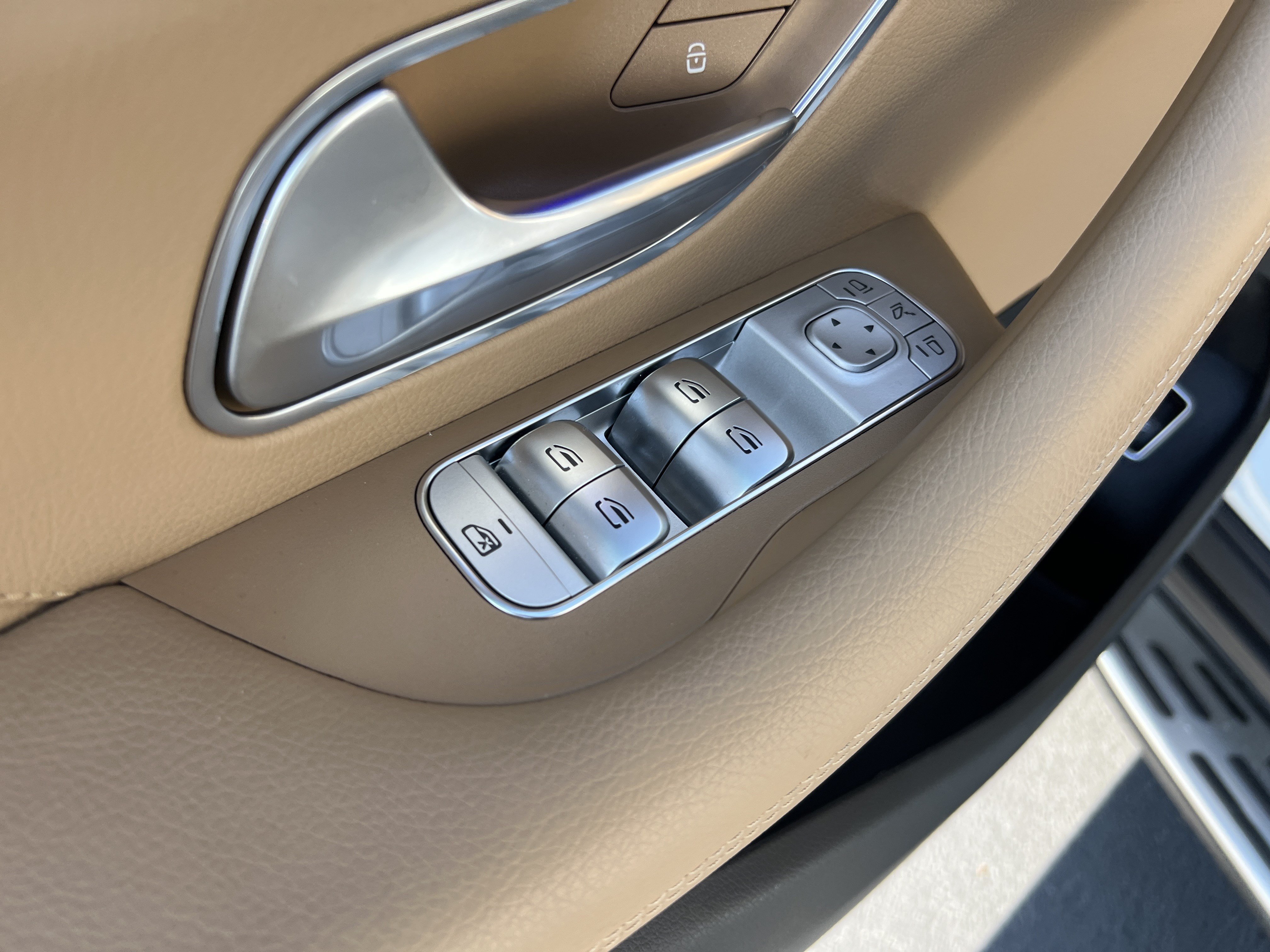 Certified 2026 Mercedes-Benz GLE 350 4MATIC image 13