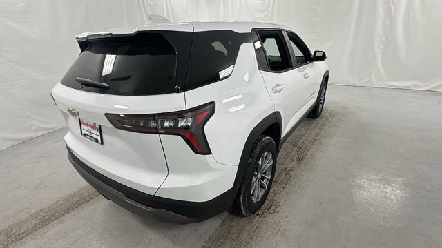 Used 2025 Chevrolet Equinox LT image 3